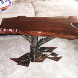 CUSTOM TABLE