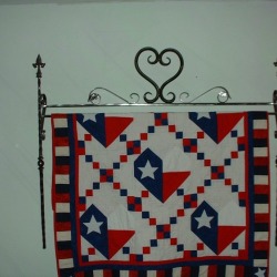 QUILT RACK 04